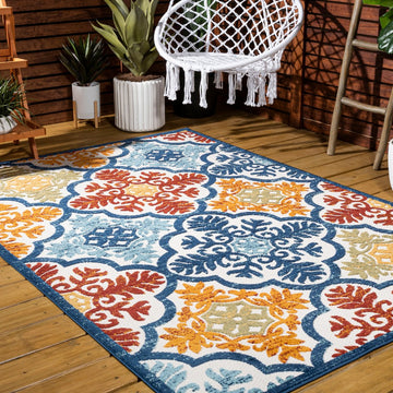 Cassis Ornate Ogee Trellis High-low Indoor/outdoor Area Rug